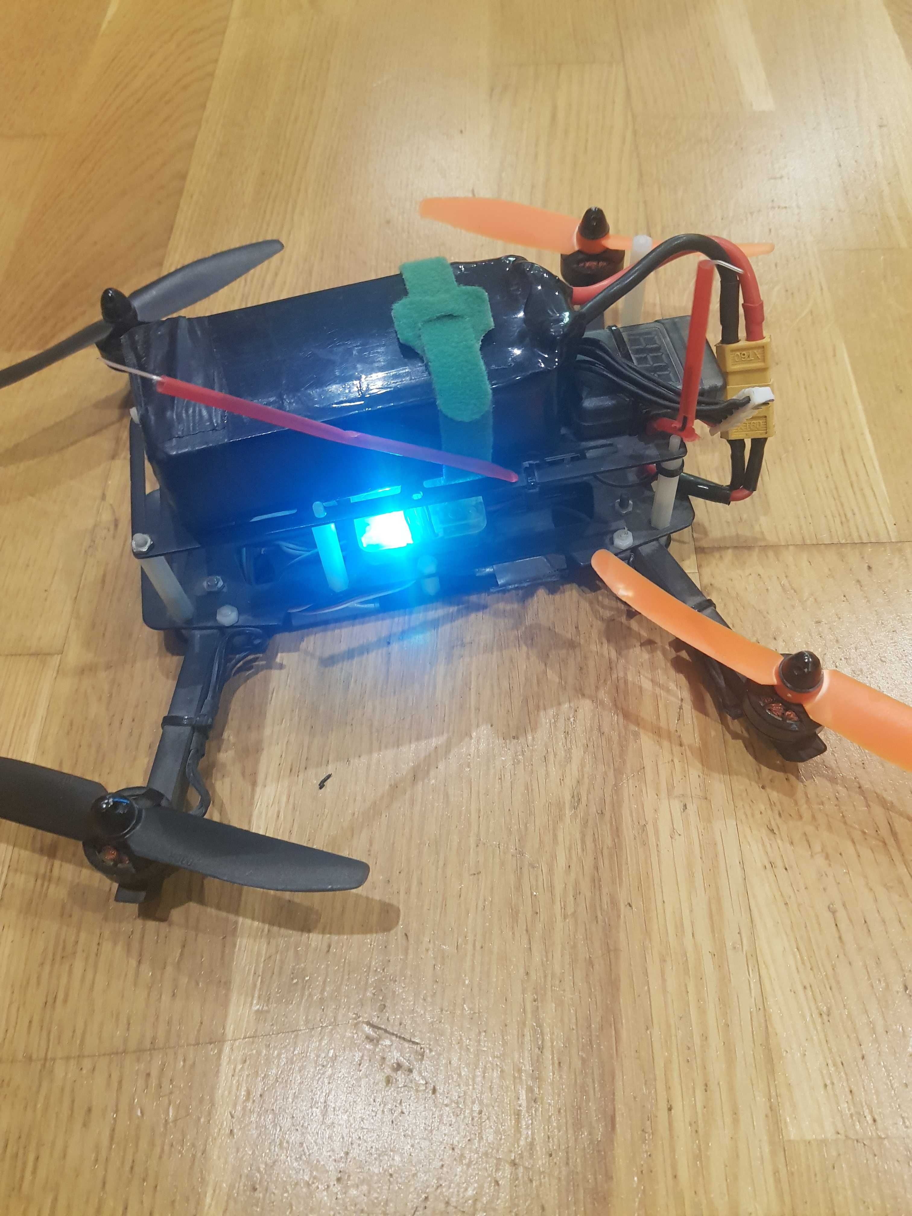 Дрон fpv                     .