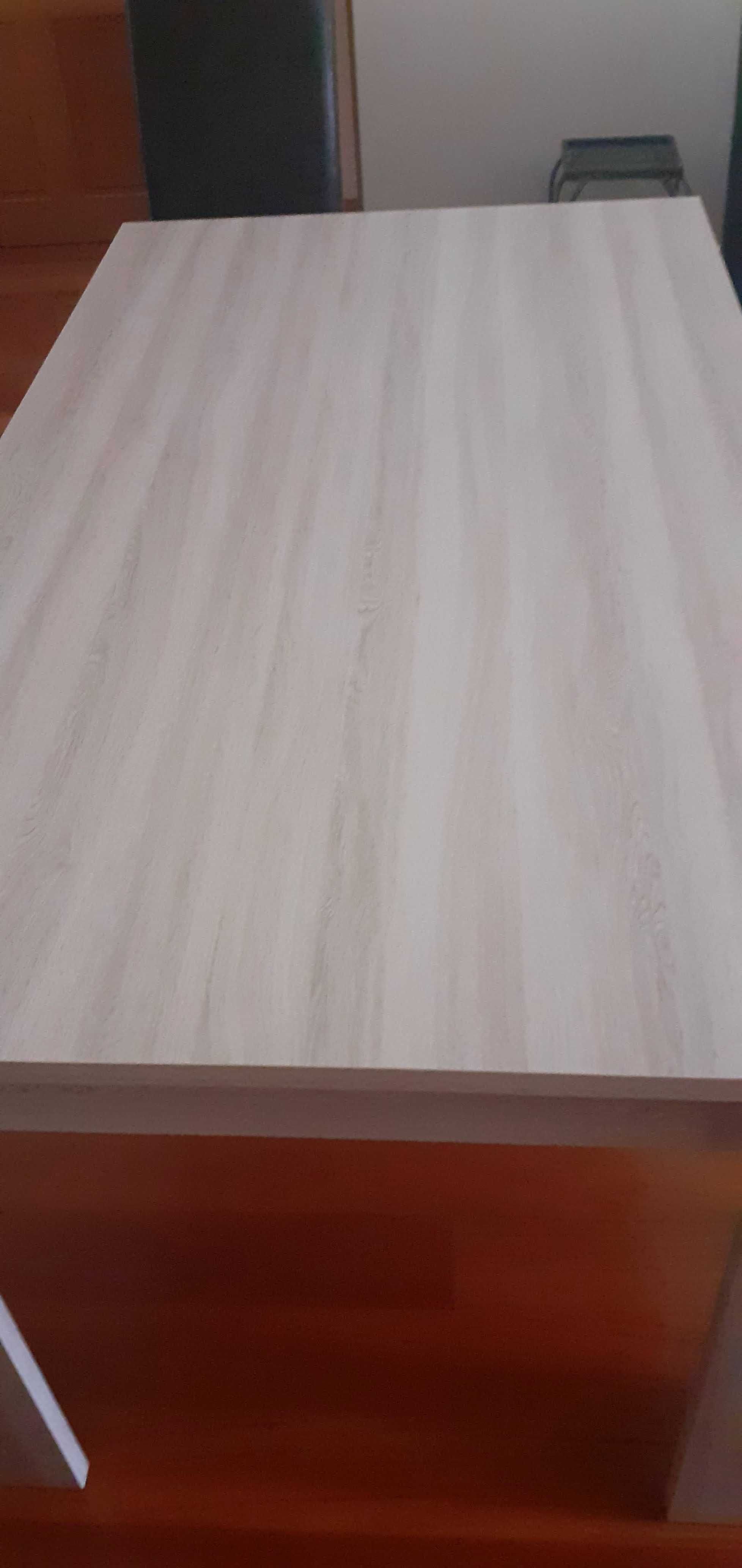 Mesa em Carvalho 6 lugares