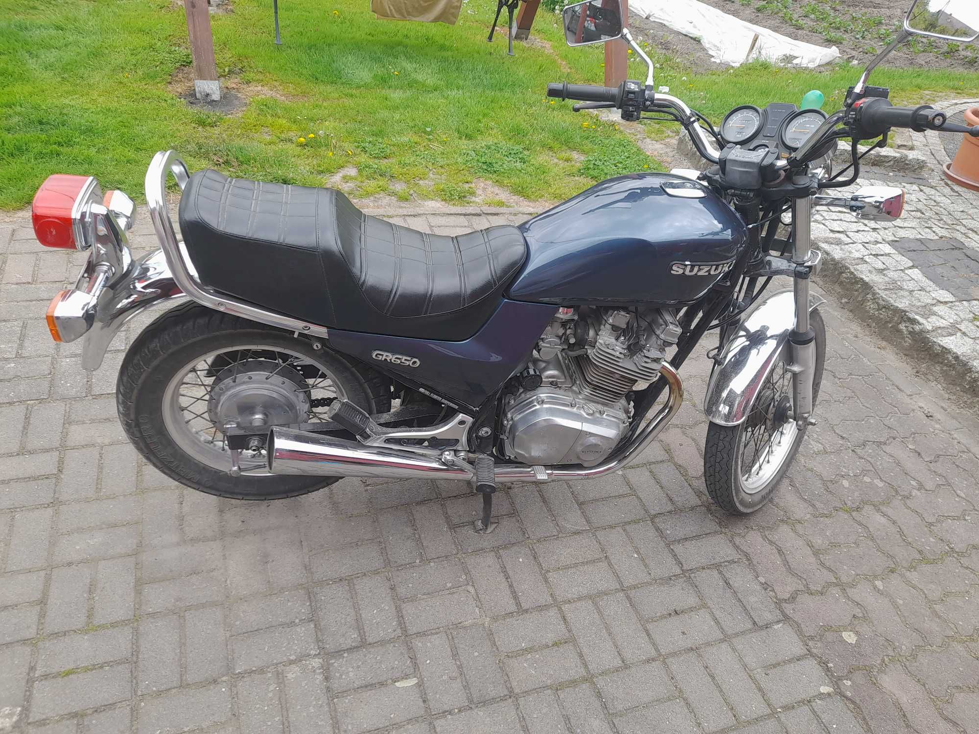 Motocykl Suzuki GR650