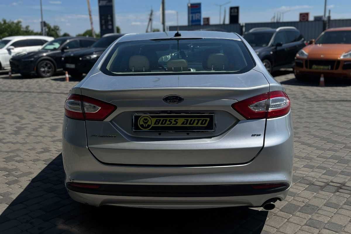 Ford Fusion 2015