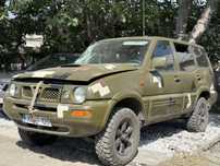 Nissan Terrano 2.7 дизель 4х4