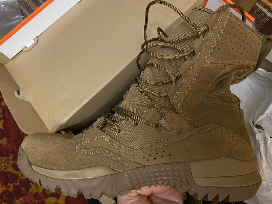 Тактичні берці. Nike sfb field 28 leather.