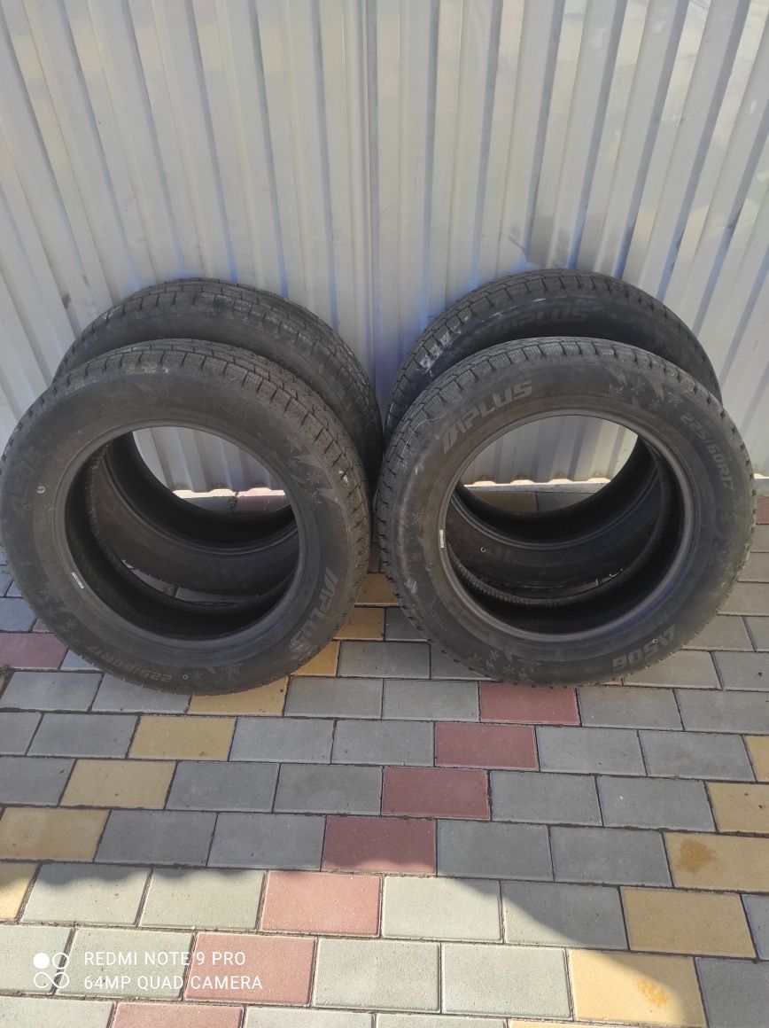Резина APLUS 225 60 17   2024p