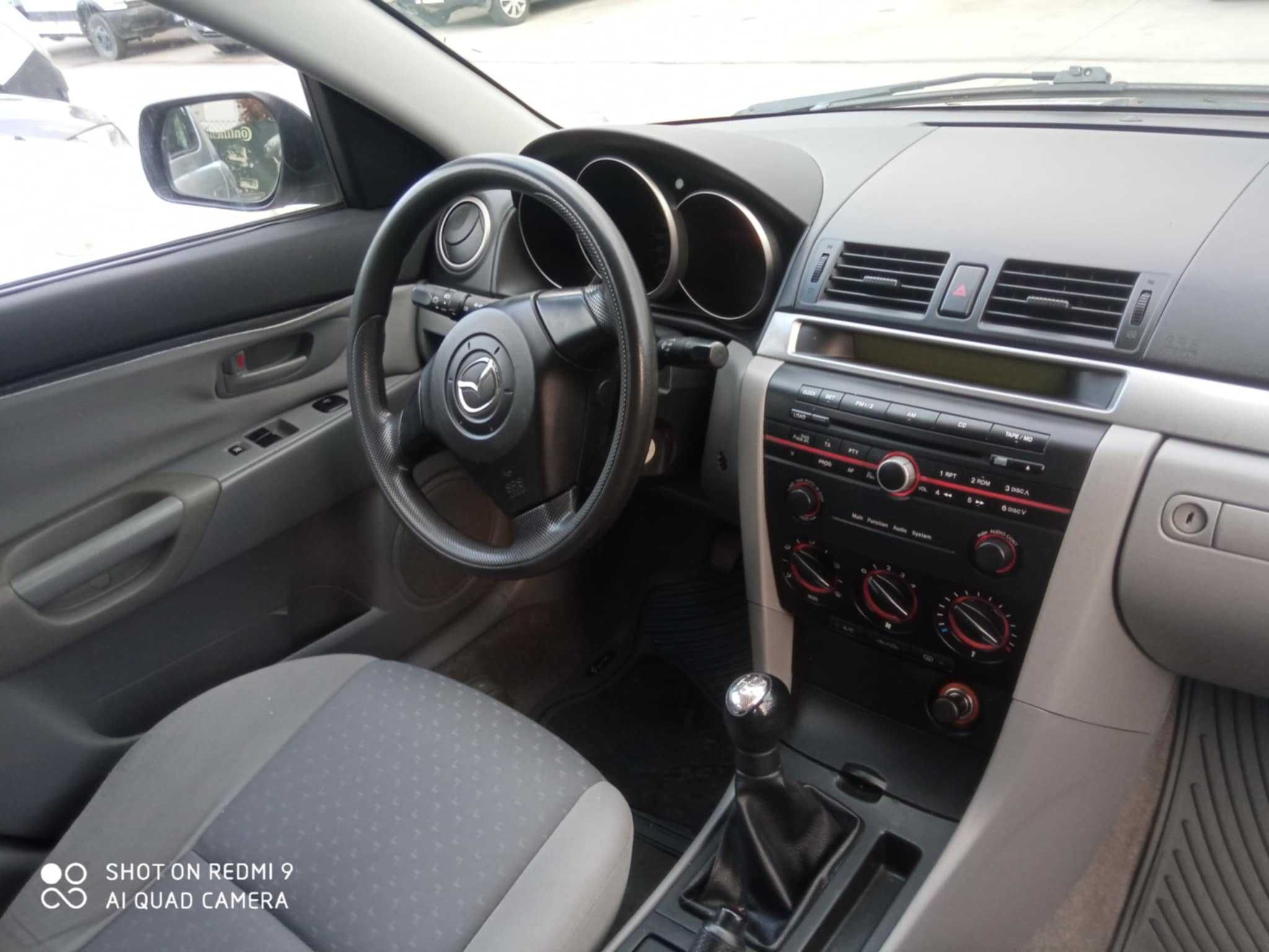 Mazda 3 na części srebrna silnik 1.6 maska/drzwi/zderzak/skrzynia