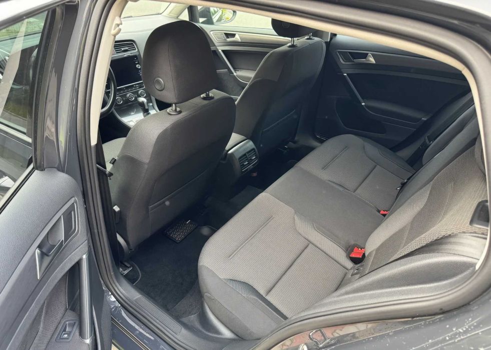 2020 Volkswagen Golf e-Golf