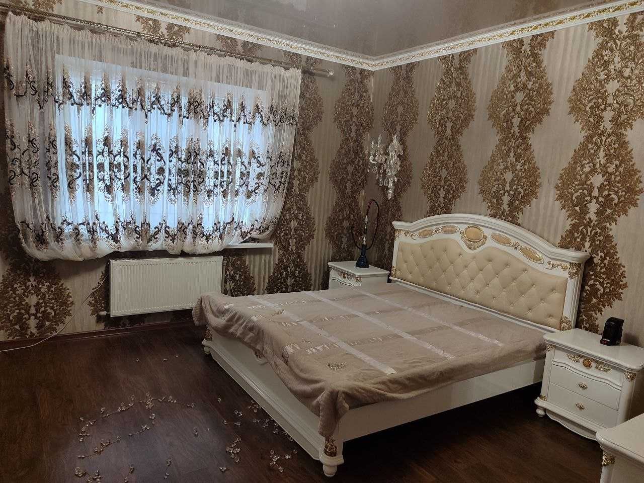 Продам дом Б. Даниловка Киевский р-н, м. Героев Труда