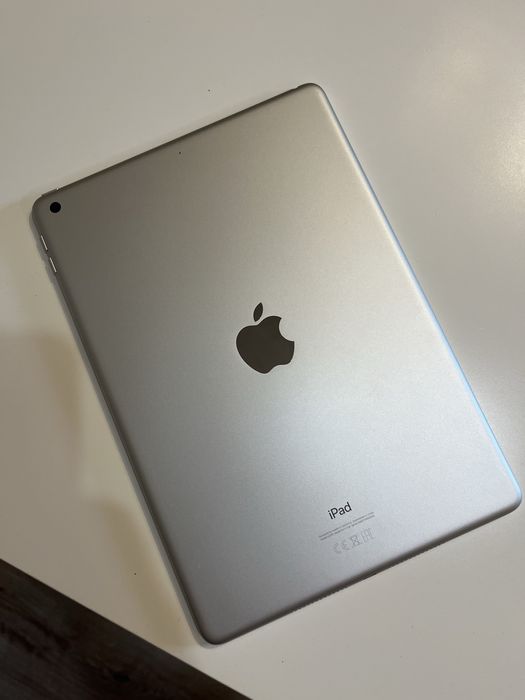 Apple ipad 8 gen 32GB