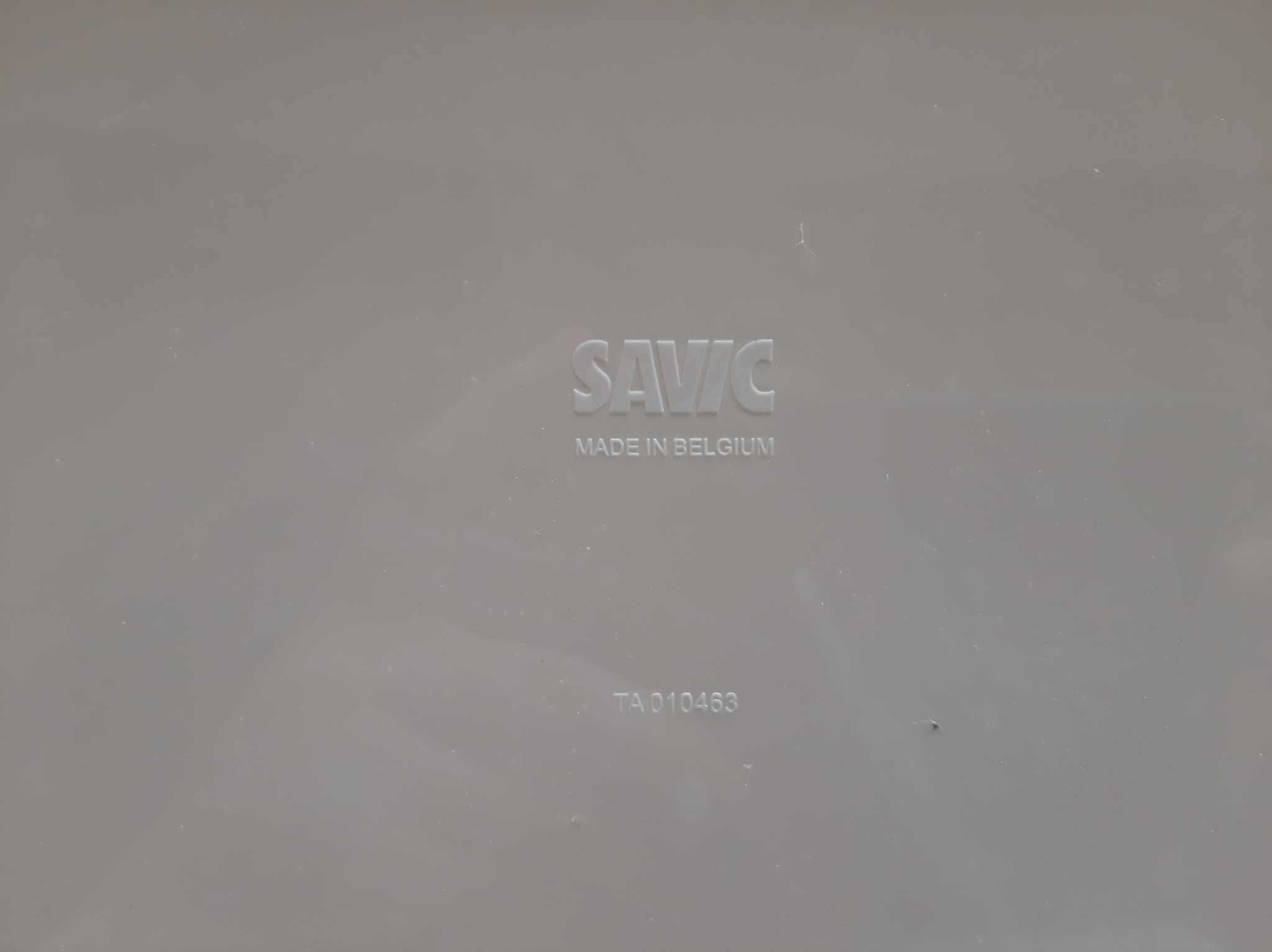 Лоток Savic 52*39.5*15 без бортика (поломался), миска и лопатка, новое