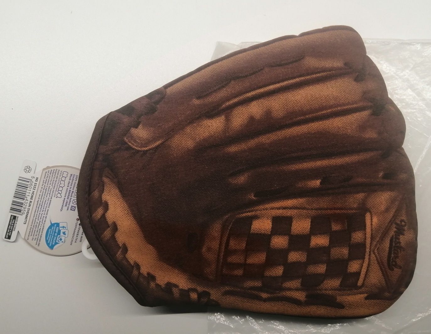 Rękawica Kuchenna wyglądająca jak rękawica do Baseball