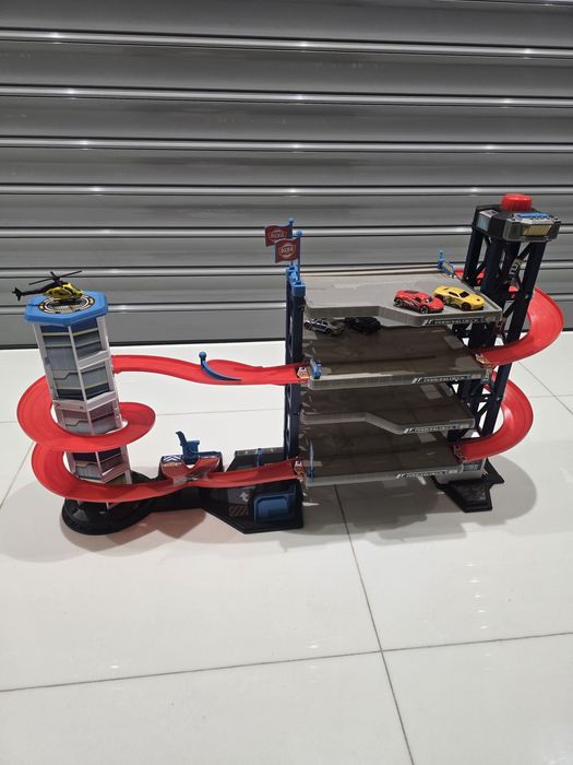Garagem de Estacionamento da Dickie Toys