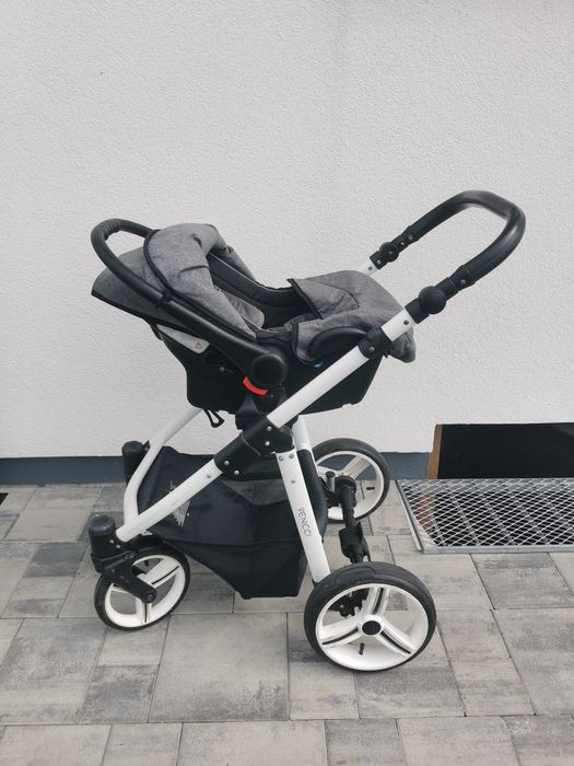 Wielofunkcyjny wózek dziecięcy 4w1 Venicci z bazą isofix