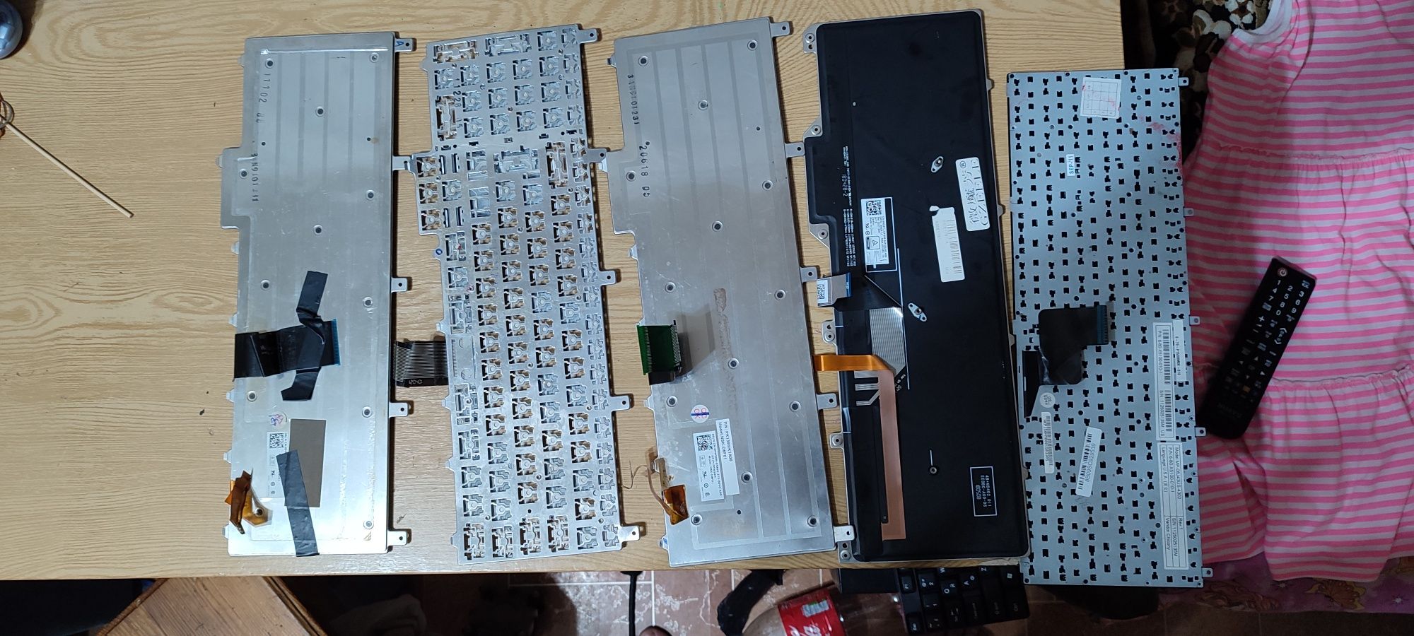 Клавіатури для ноутбуків Alienware R1,R2,R3.
