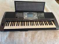 Organy Yamaha Portatone