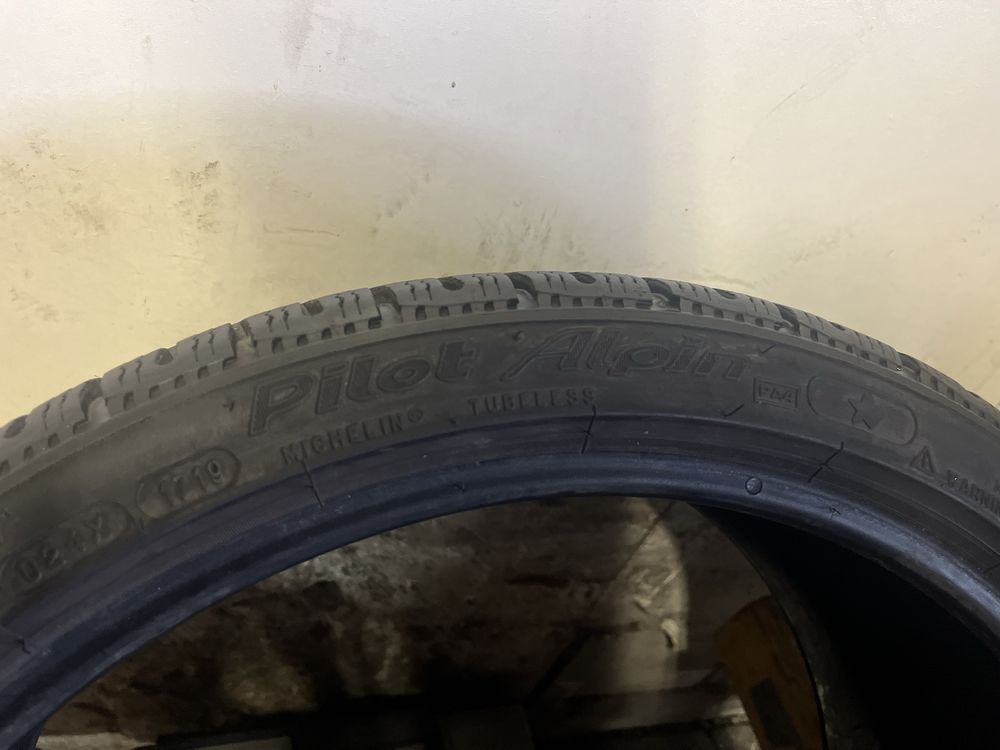 Zimowe opony Michelin 235/35r19 6.5mm