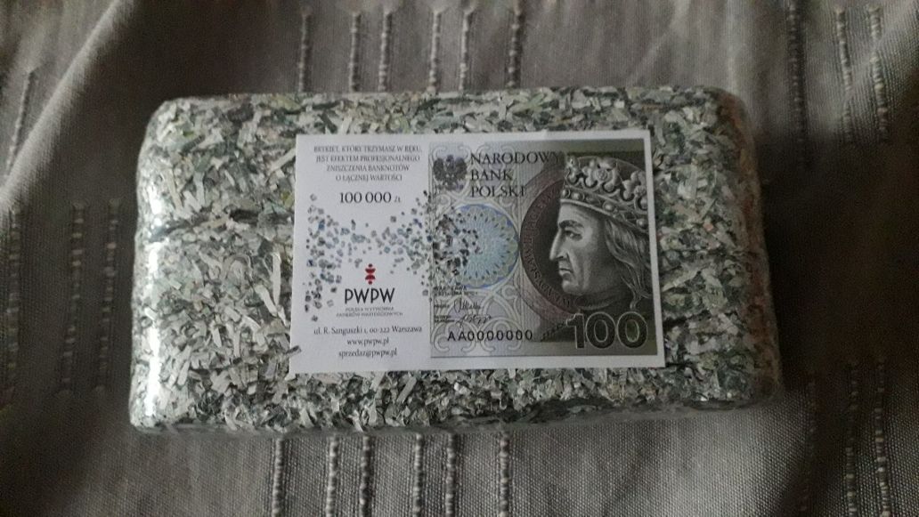 Brykiet banknotowy 100 pln