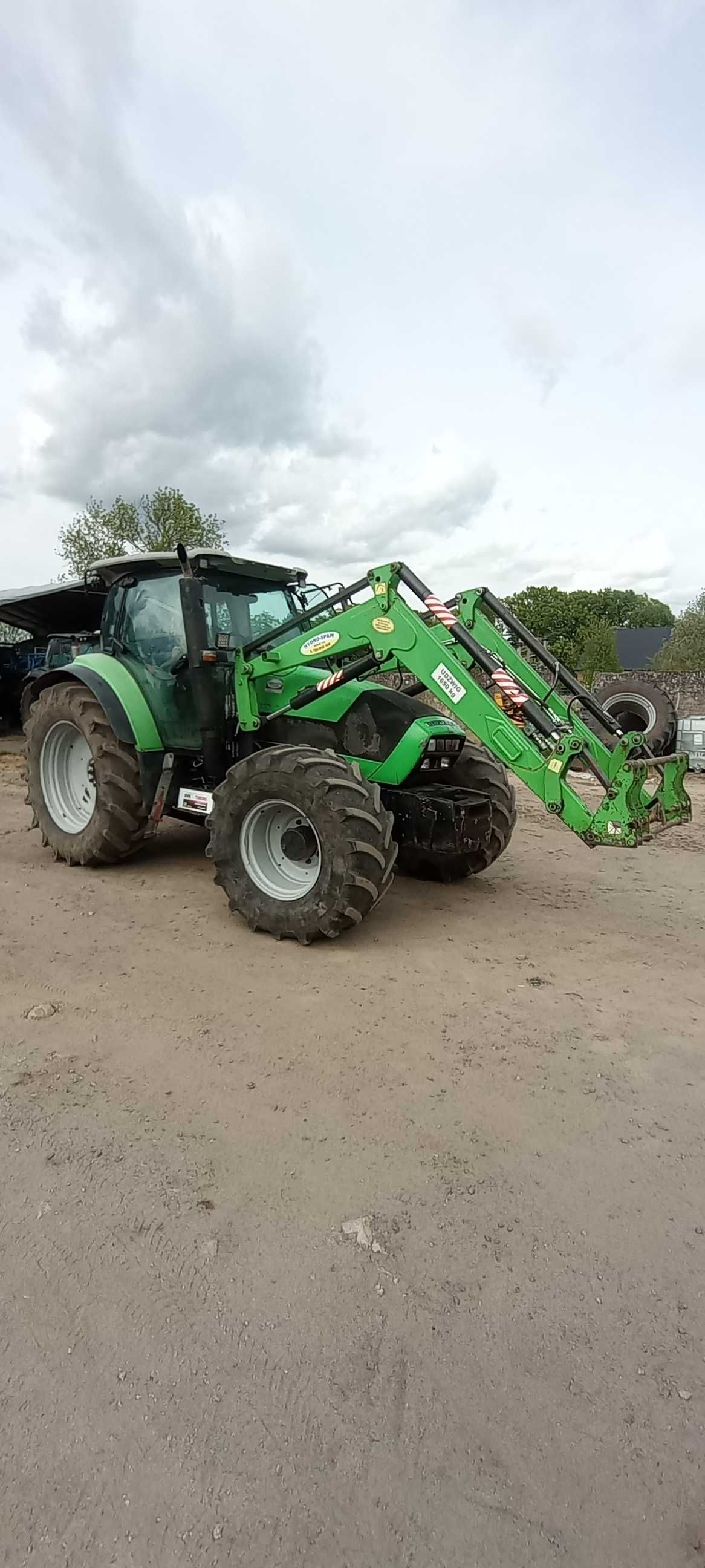 Deutz-Fahr Agrotron K610 z ładowaczem