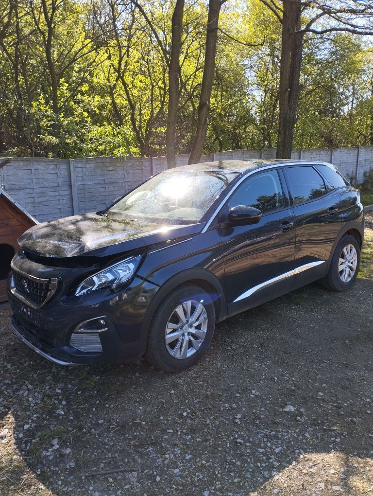 Sprzedam peugeota 3008 1,5 HDi automat 2018r