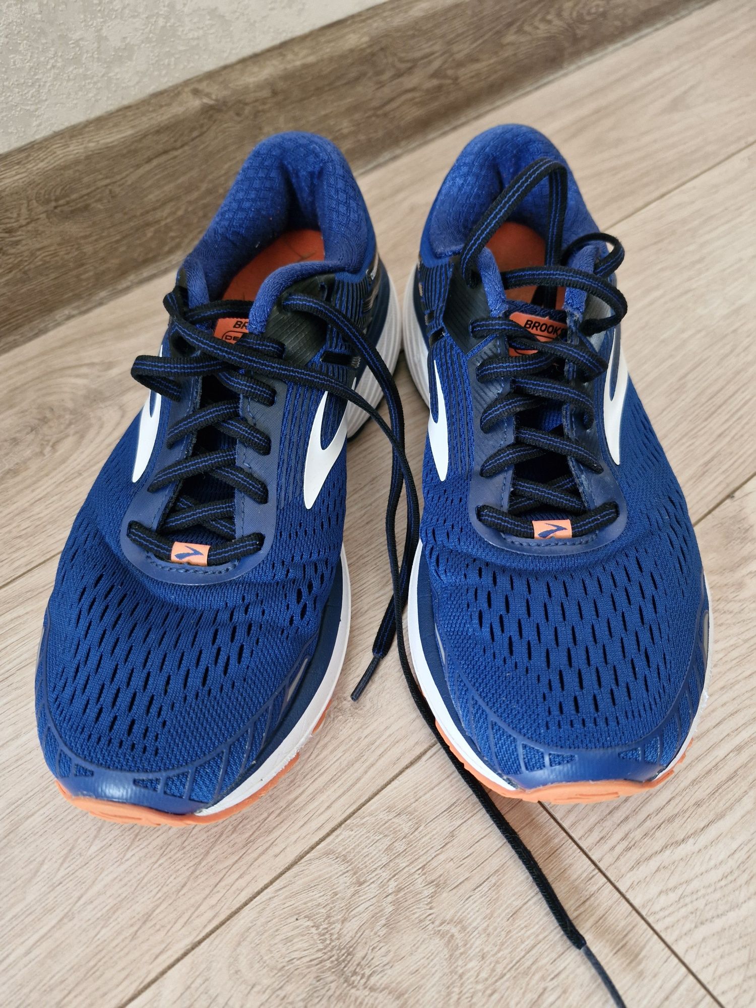 Кросівки Brooks defyance 11