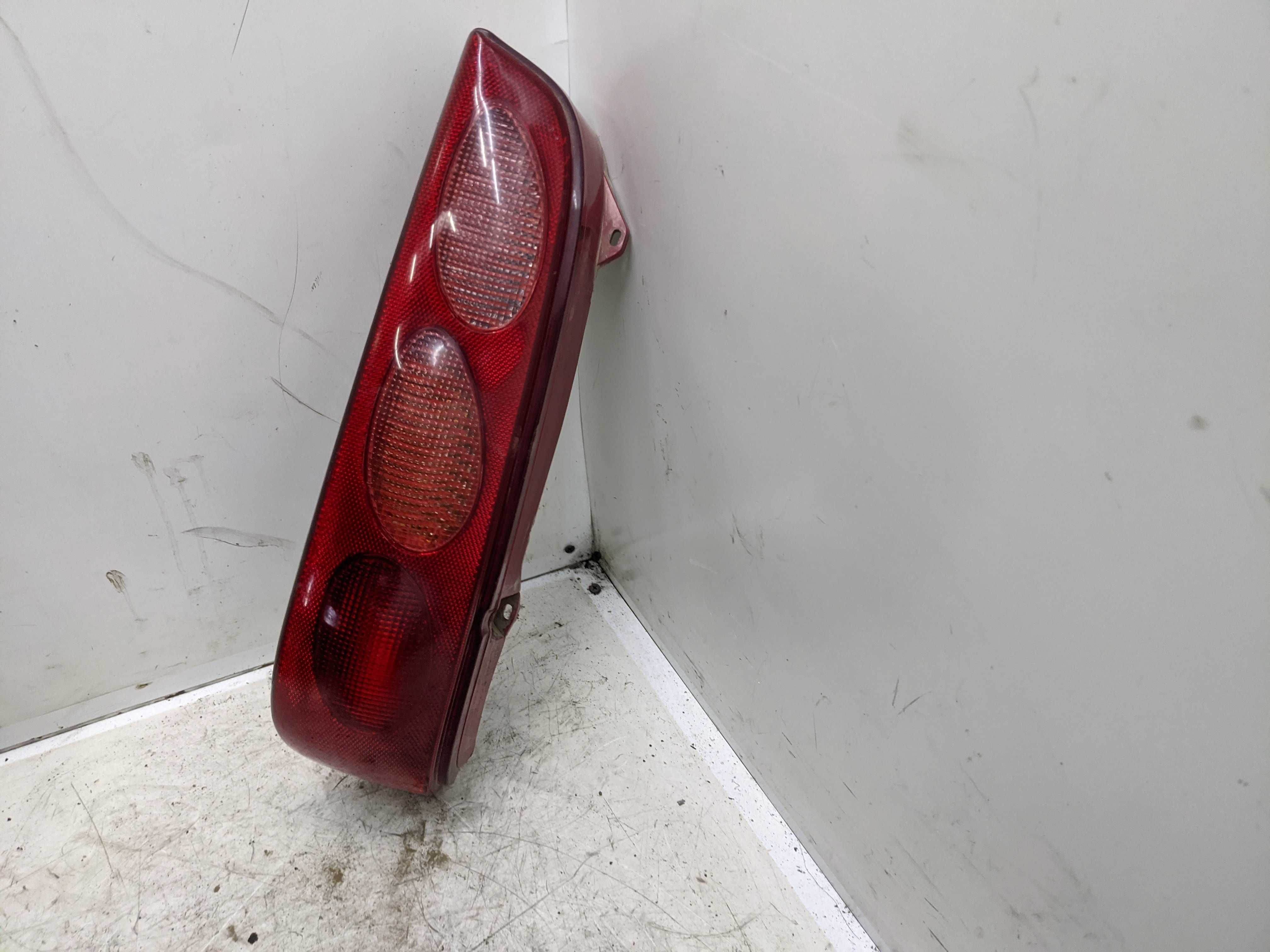 Fiat Seicento Lampa Tylna Prawa Tył PT