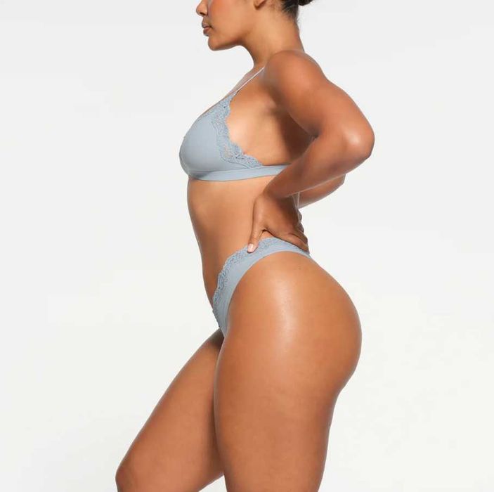 SKIMS Комплект топ та трусики M