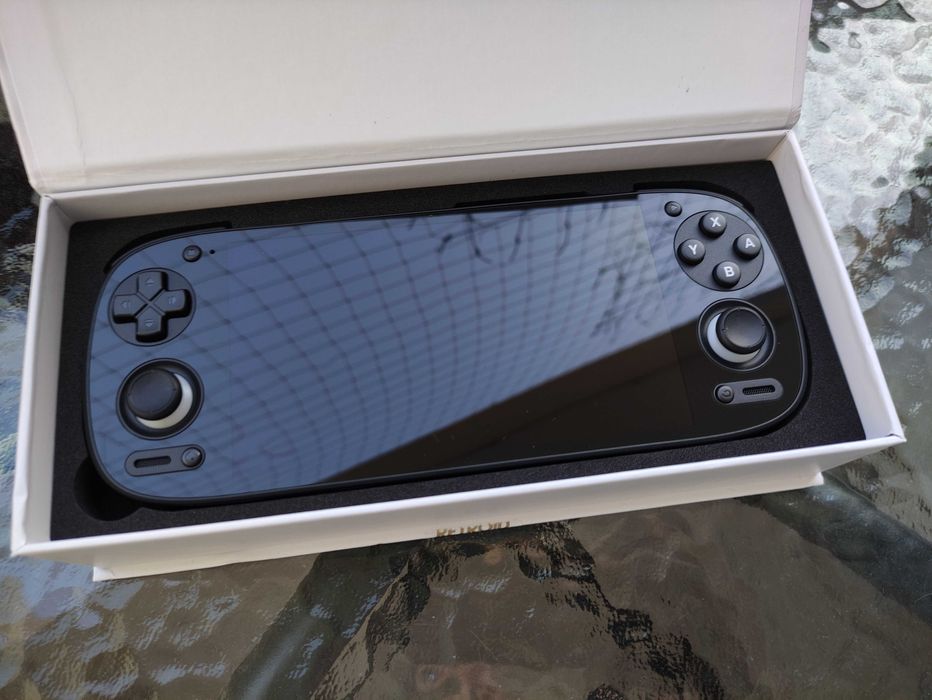Konsola Retroid Pocket 5 - 8/128GB, PS2, GameCube, 3DS, Switch NOWA