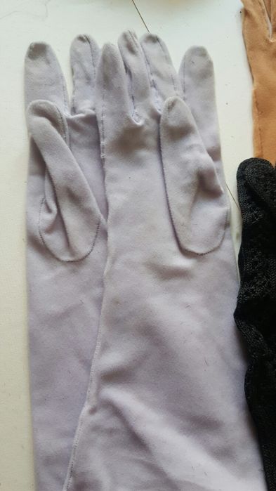 Luvas de senhora antigas