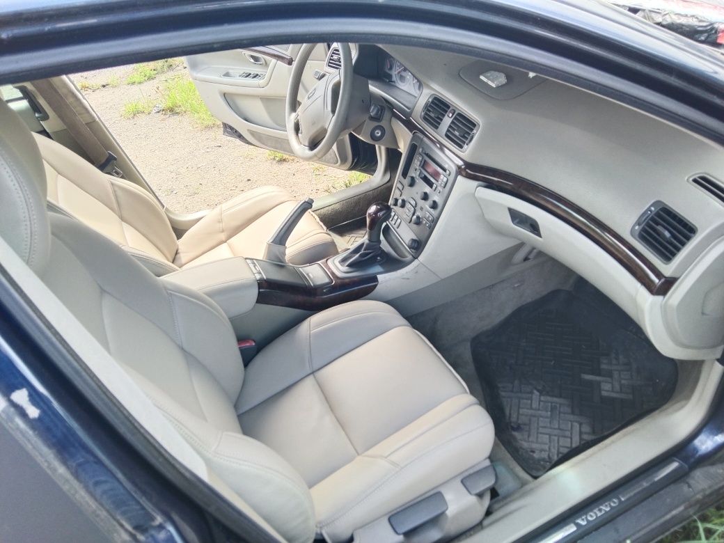 Продам Volvo S80 (після ДТП)
