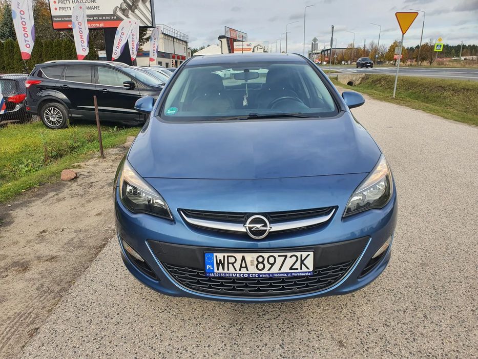 Opel Astra Świeżo sprowadzony zarejestrowany