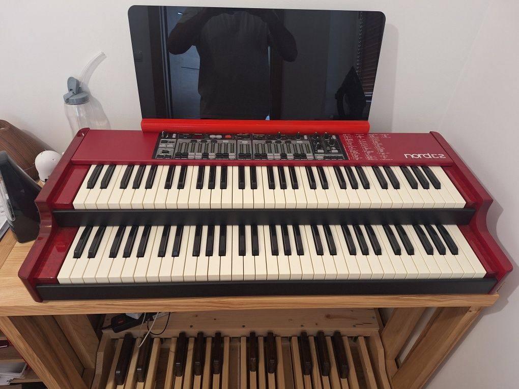 Nord C2 Organ Combo