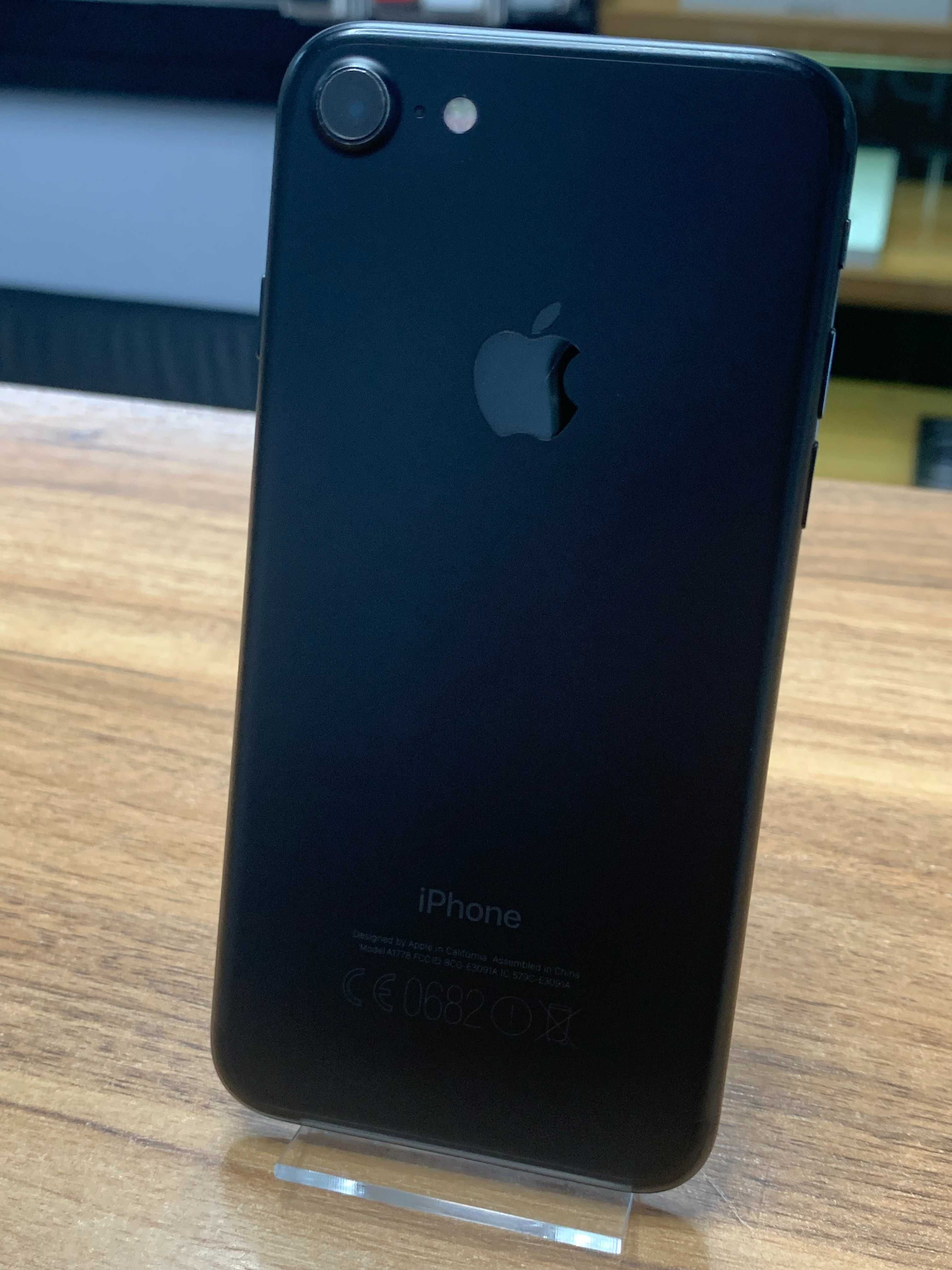 Apple iPhone 7 128GB Black | Гарантія 3 міc