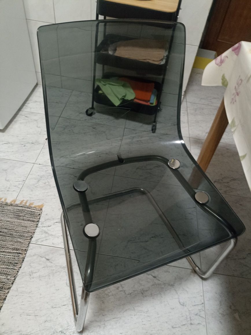 Cadeiras de sala ou cozinha como novas