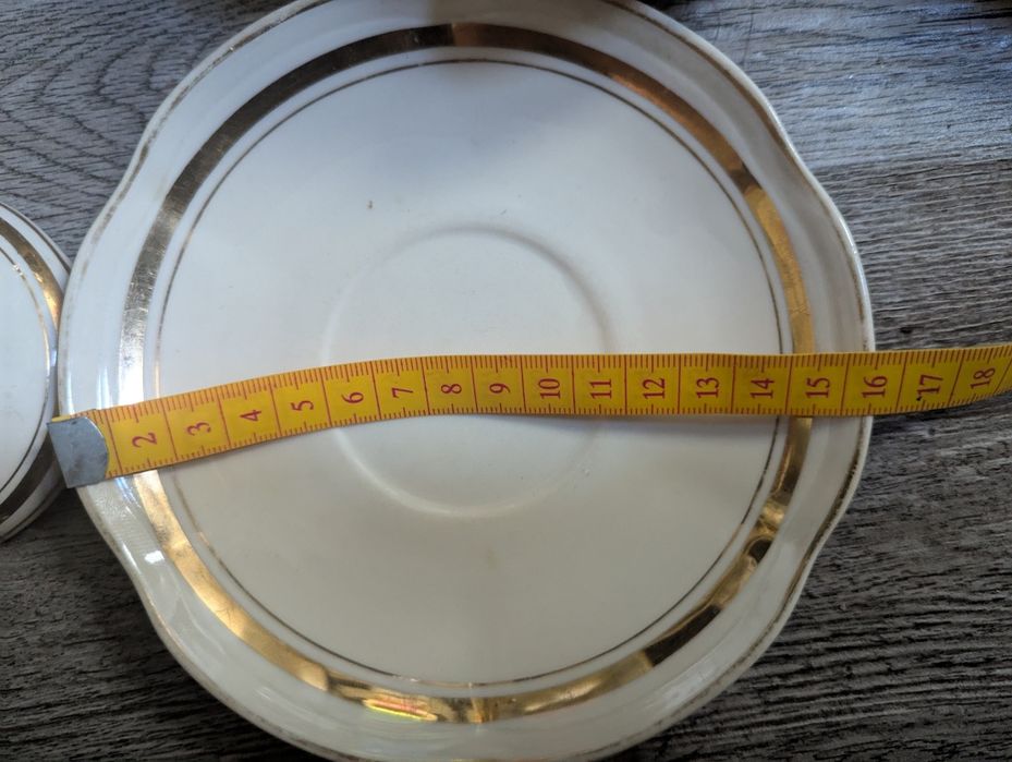 Serwis do kawy Chodzież PRL filazanki porcelana niekomplet