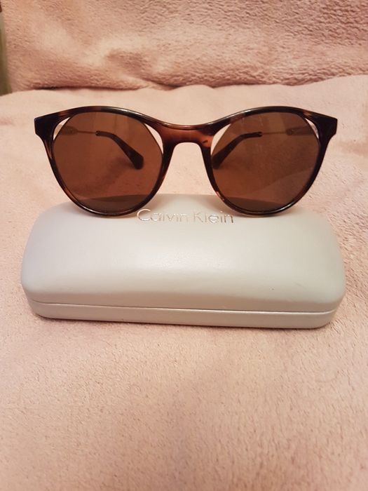 Orginalne okulary przeciwsłoneczne damskie Calvin Klein