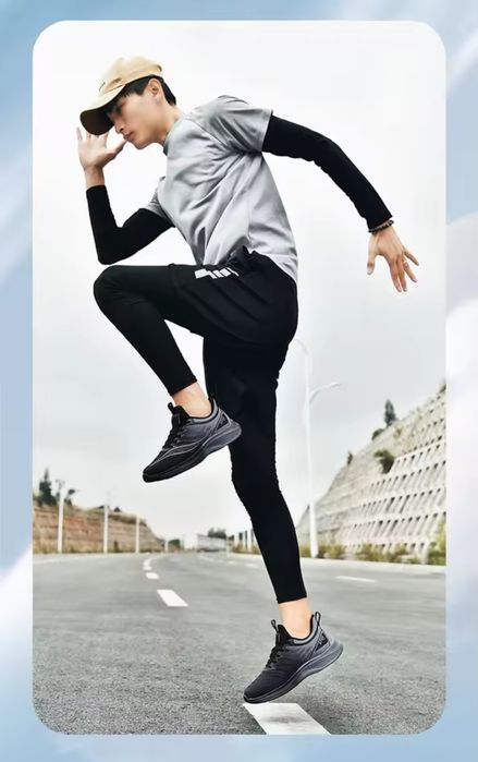 Кросівки для бігу та прогулянок чоловічі, 48, літні