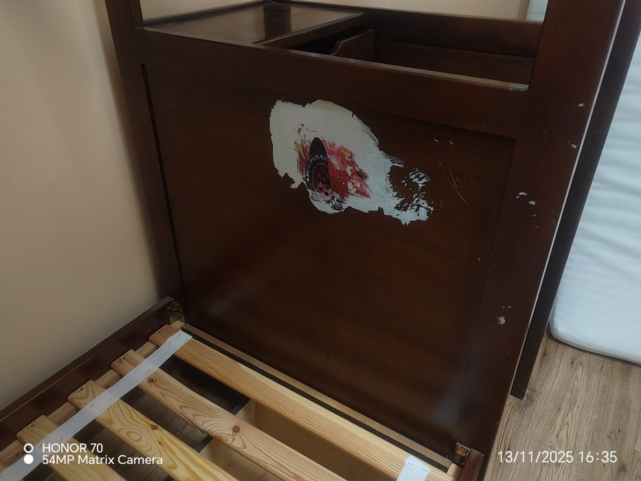 Łóżko piętrowe drewniane