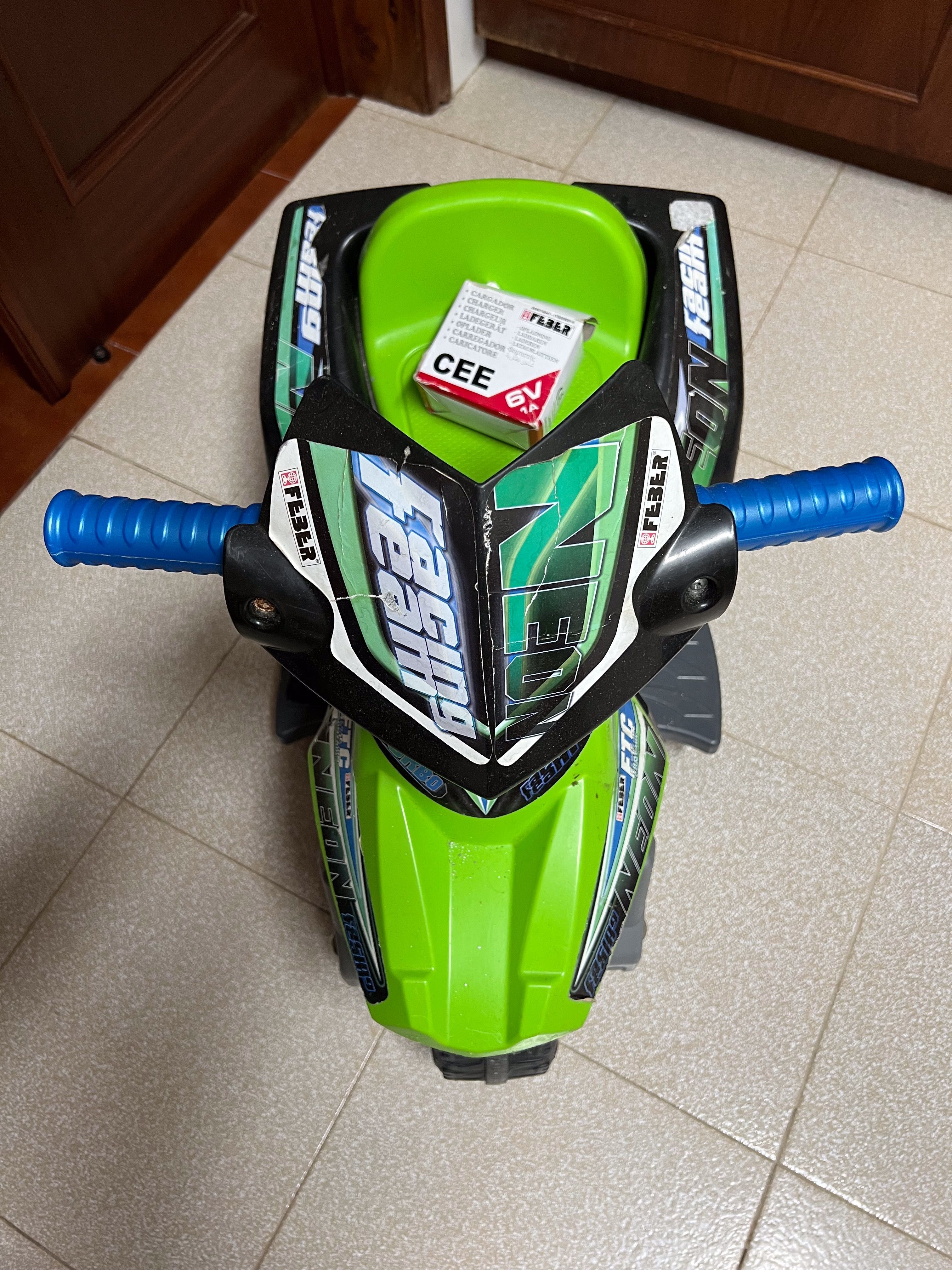 Moto 4 Feber (elétrica)