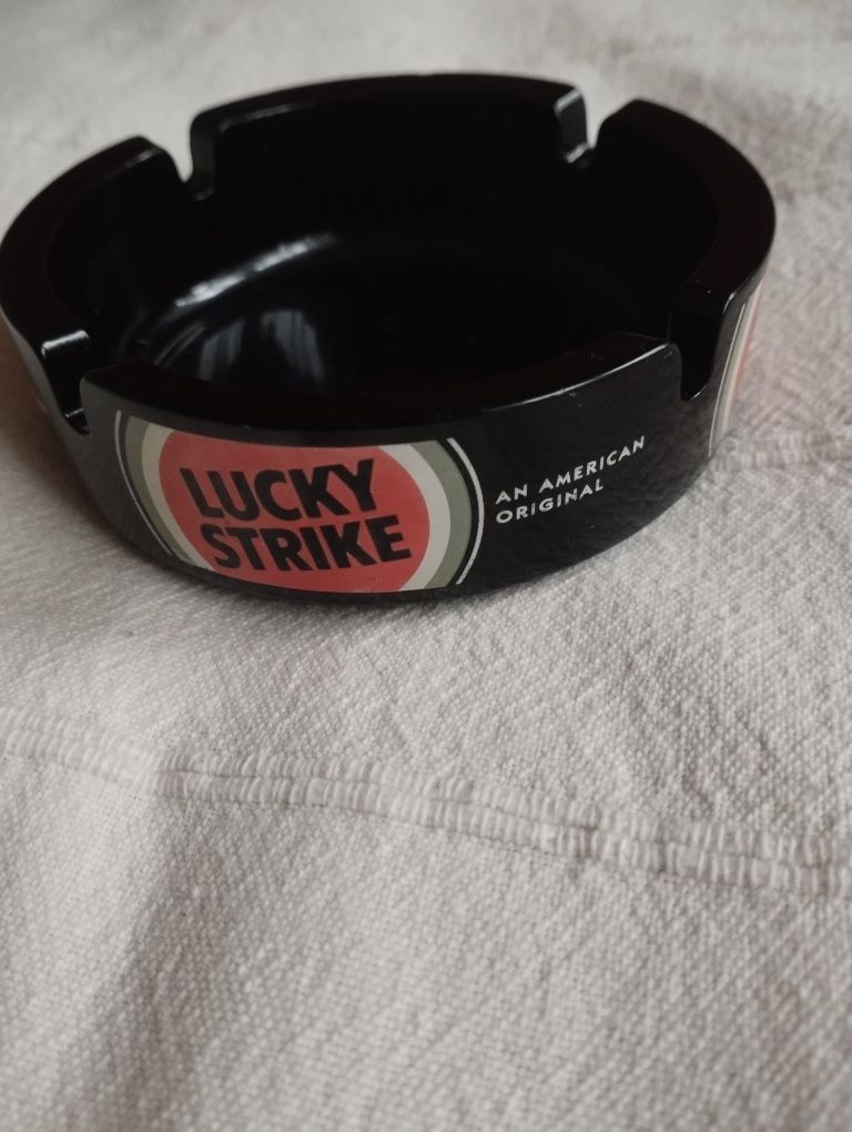 Popielniczka Lucky Strike Original American