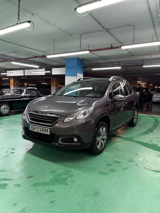 Peugeot 2008 1.2 gasolina com apenas 184.000km aceito retoma troca