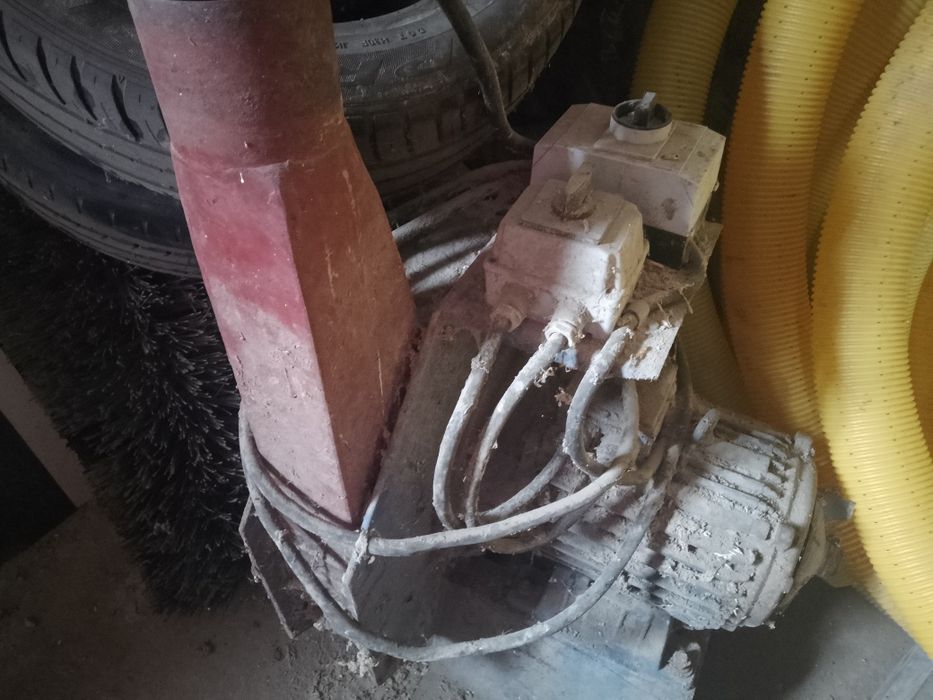 Mieszalnik,Śrutak 11kw ,Zasyp,Waga