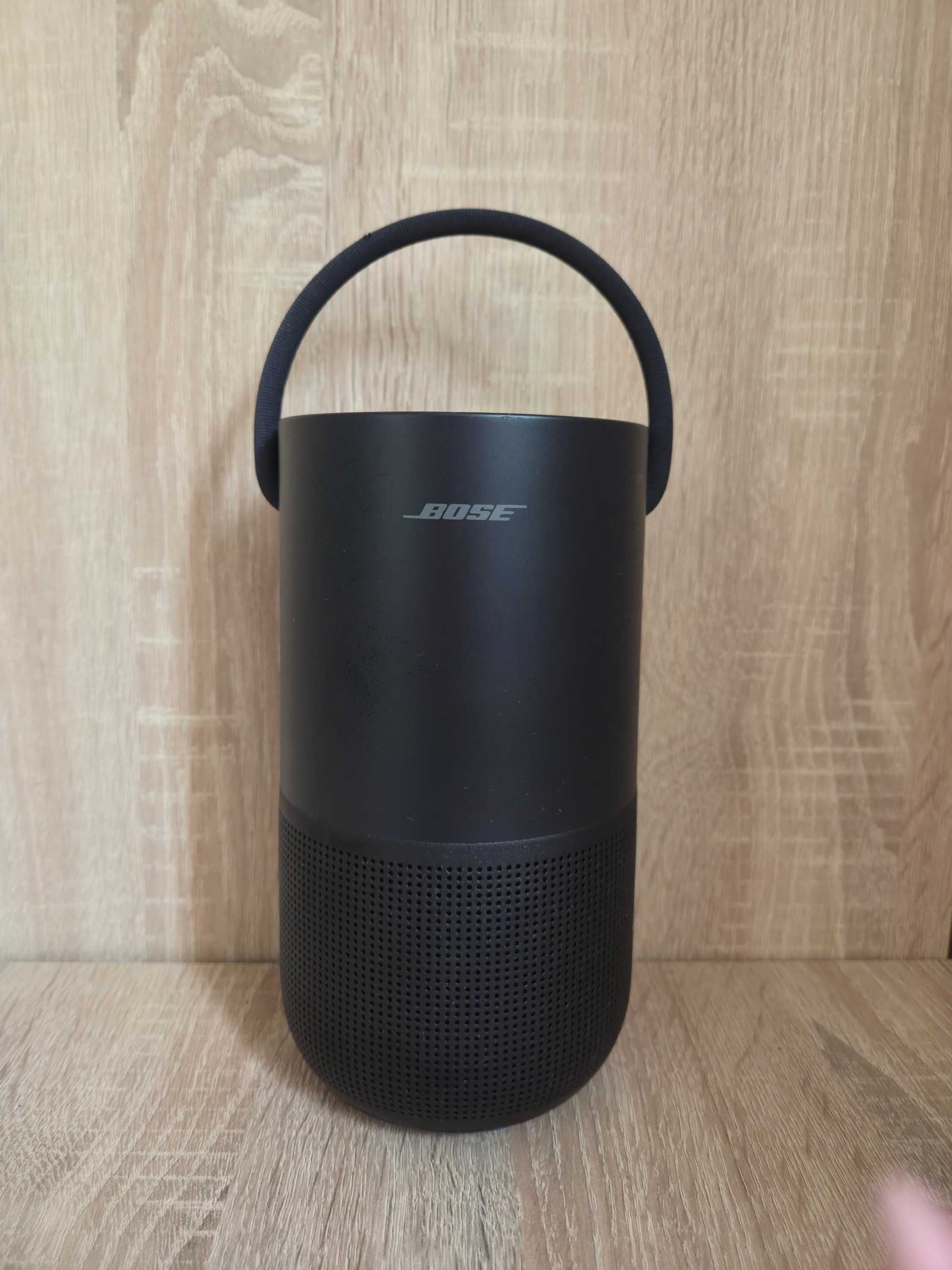 Bose Portable Smart Speaker + Port ładujący