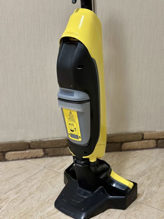 Миючий пилосос Karcher FC5