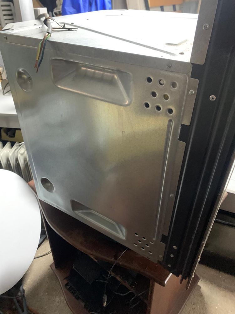 Forno de encastrar teka