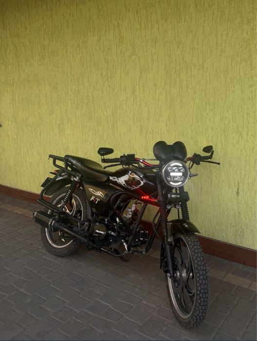 мустанг фіт 125