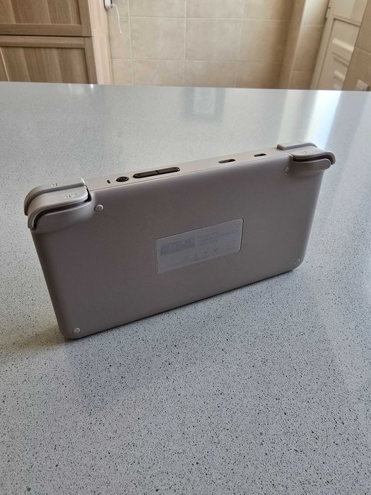 Retroid Pocket 2 with 32GB SDCard