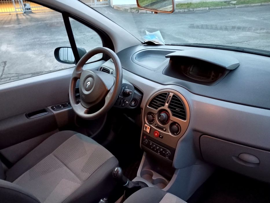 Renault Modus Lift 1.2 16V 2007r