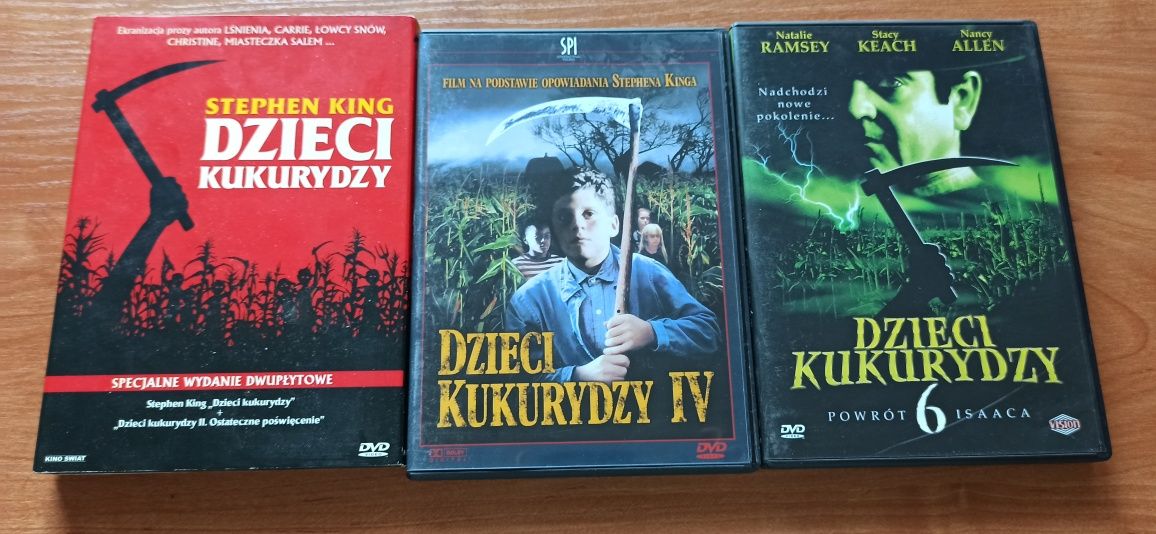 Dzieci Kukurydzy I + II + IV + 6 VI - 4 części na płytach DVD