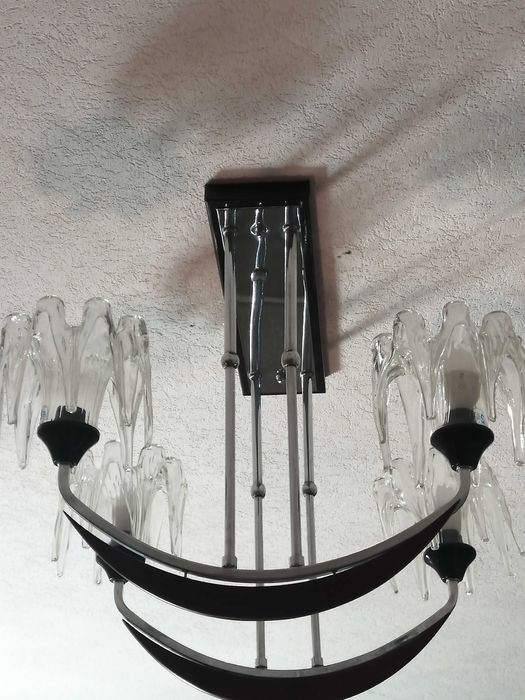 Люстра в кімнату