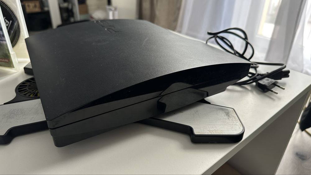 Konsola 300gb PlayStation 3 Ps3 CECH-2504B