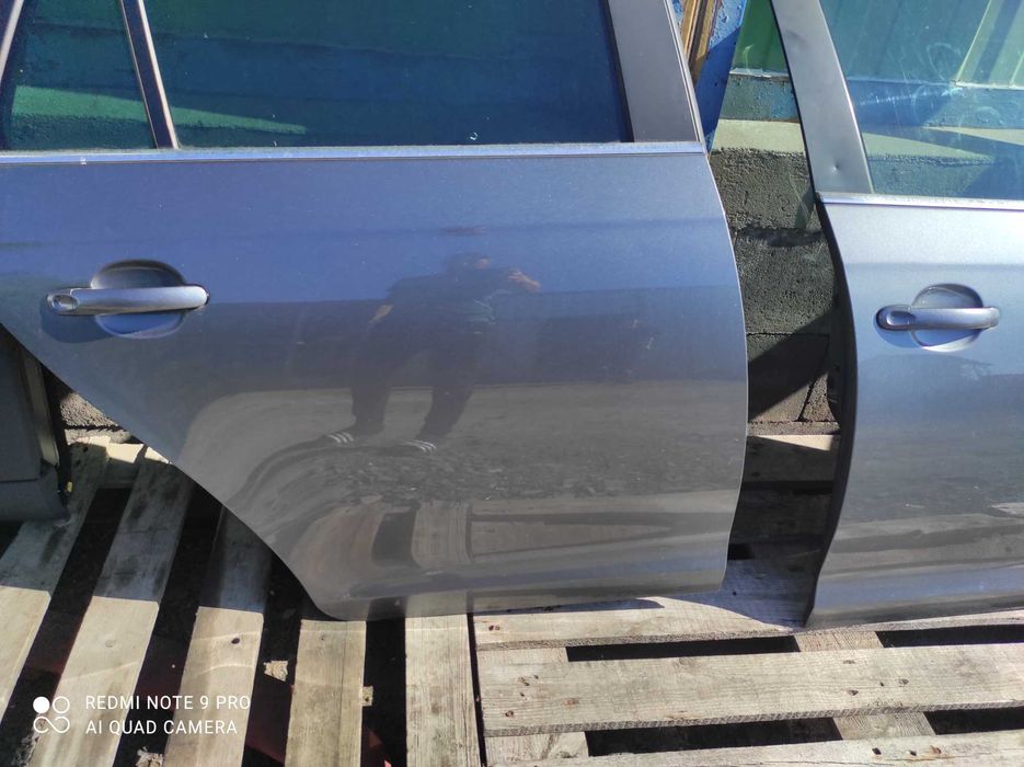 VW Golf 5 6 jetta LD7X kombi drzwi w kolor