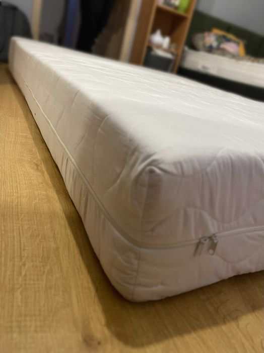 Materac sprężynowy 140x200